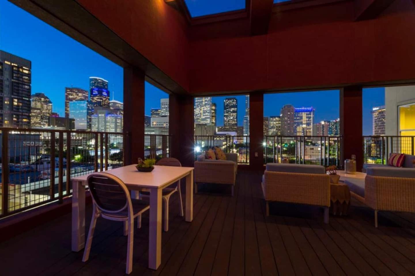 Downtown Apt Free Parking - Pool - Gym - Fully Kitchen Houston Exterior foto