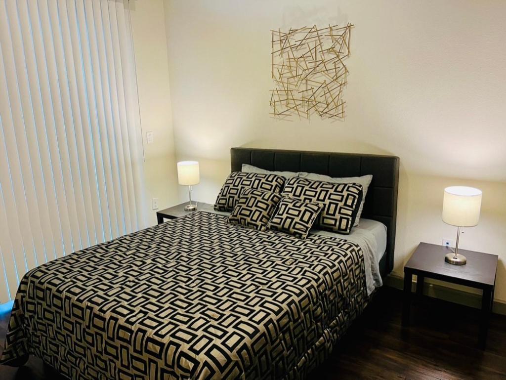 Downtown Apt Free Parking - Pool - Gym - Fully Kitchen Houston Exterior foto